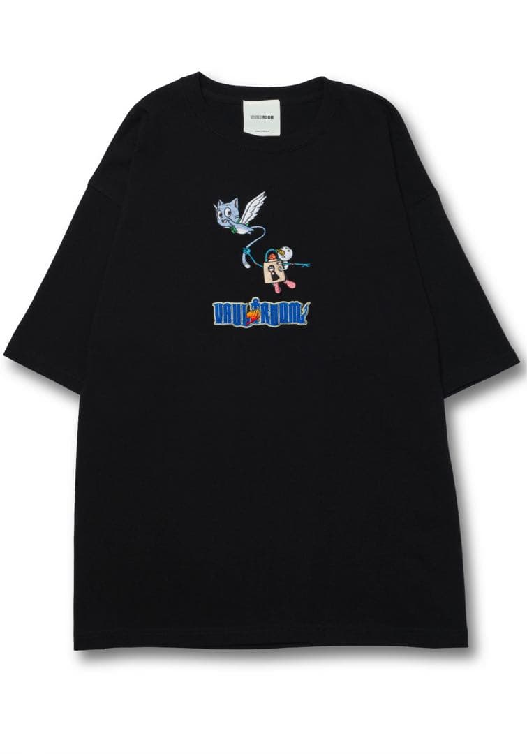 HAPPY NICORA TEE / Black vaultroom - メルカリ
