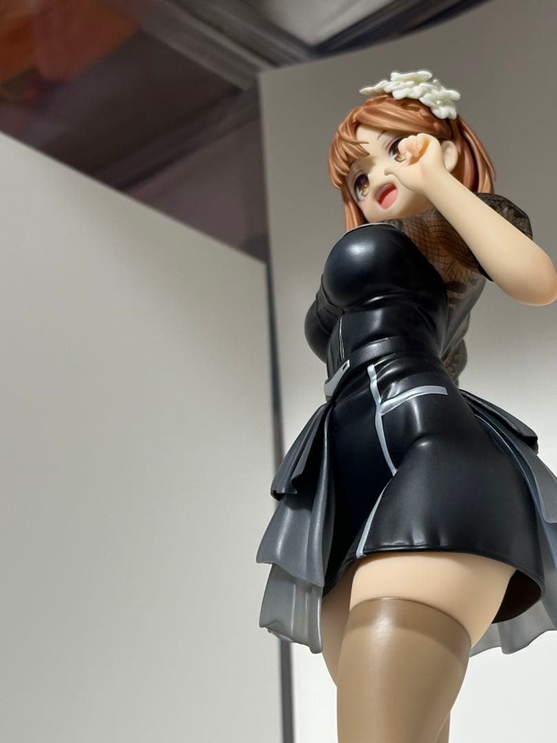 ライザ ライザリン シュタウト 百夏の礼装 1/6 フィギュア