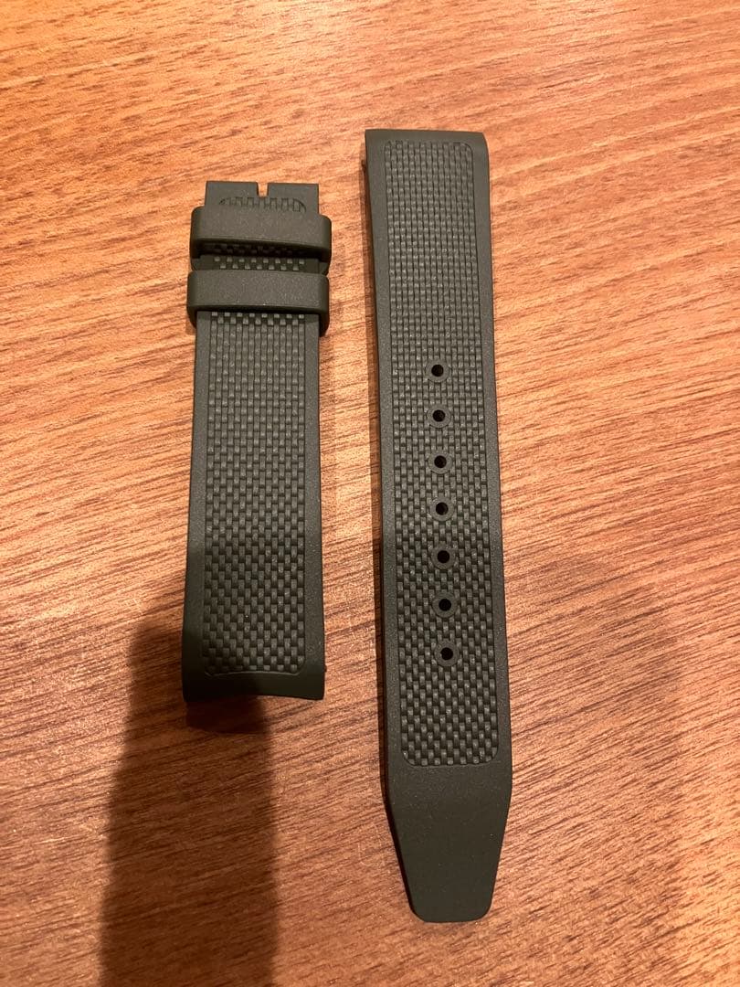 ニャンツアイ様　IWC 純正ラバーベルト　オリーブグリーン