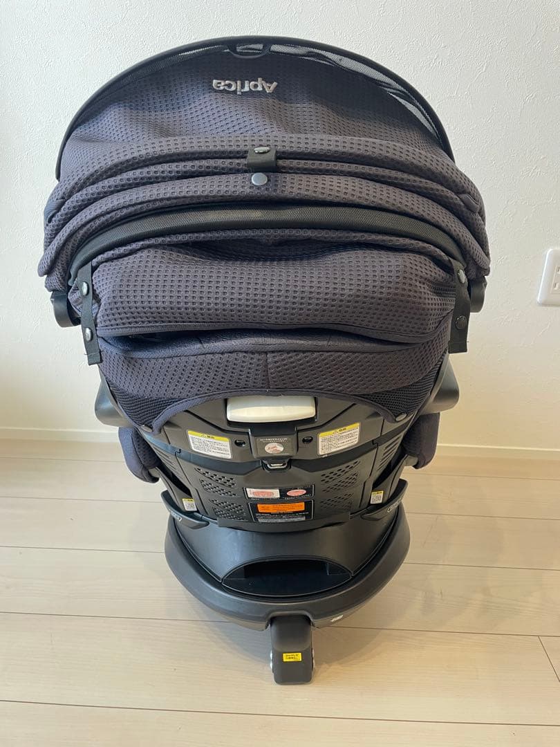 Aprica 回転式チャイルドシート ダークグレー