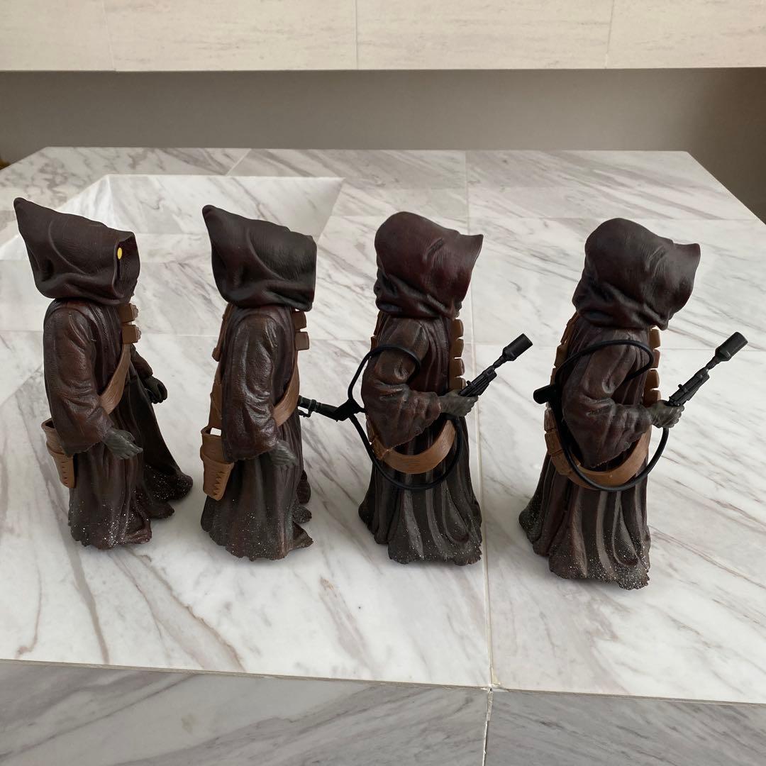 ジャワ族フィギュア 4体セット