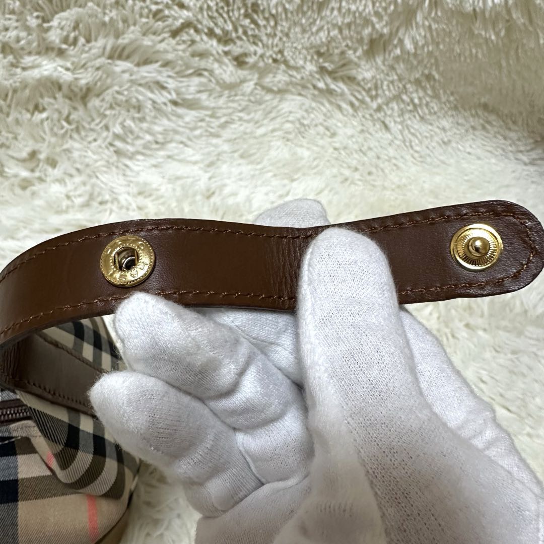 新年スペシャル出品　未使用バーバリー ミニハンドバッグ　ノバチェック