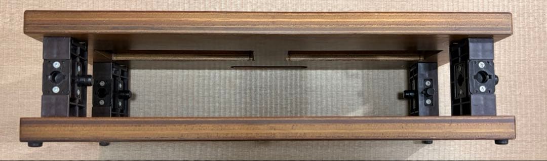 吉澤　アシストスツール　ブラウン　足台　補助台　ウォールナット