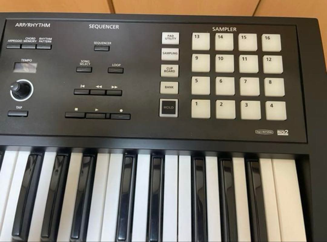 Roland シンセサイザー 61鍵の通販はau PAY マーケット - 輸入雑貨の