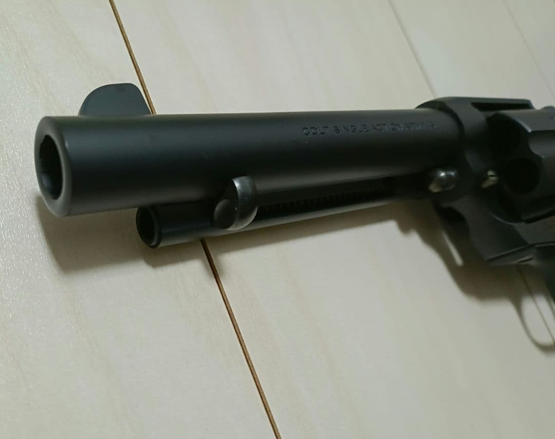 【中古品】東京マルイ エアガン「SAA.45 アーティラリー 5 1/2インチ」