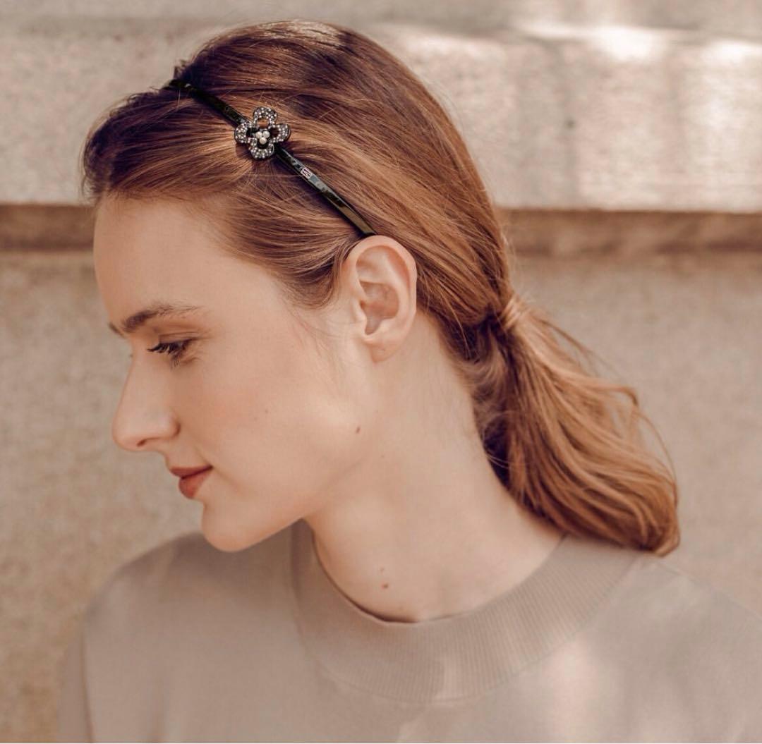 アレクサンドルドゥパリ バタフライデザインカチューシャ 【保管袋付】