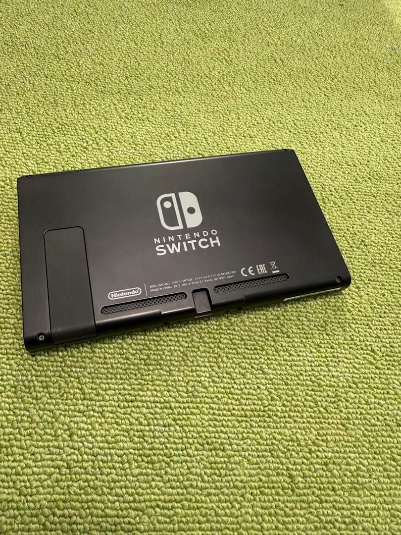 【美品】Nintendo Switch 本体、ハンドルセット、純正LANケーブル