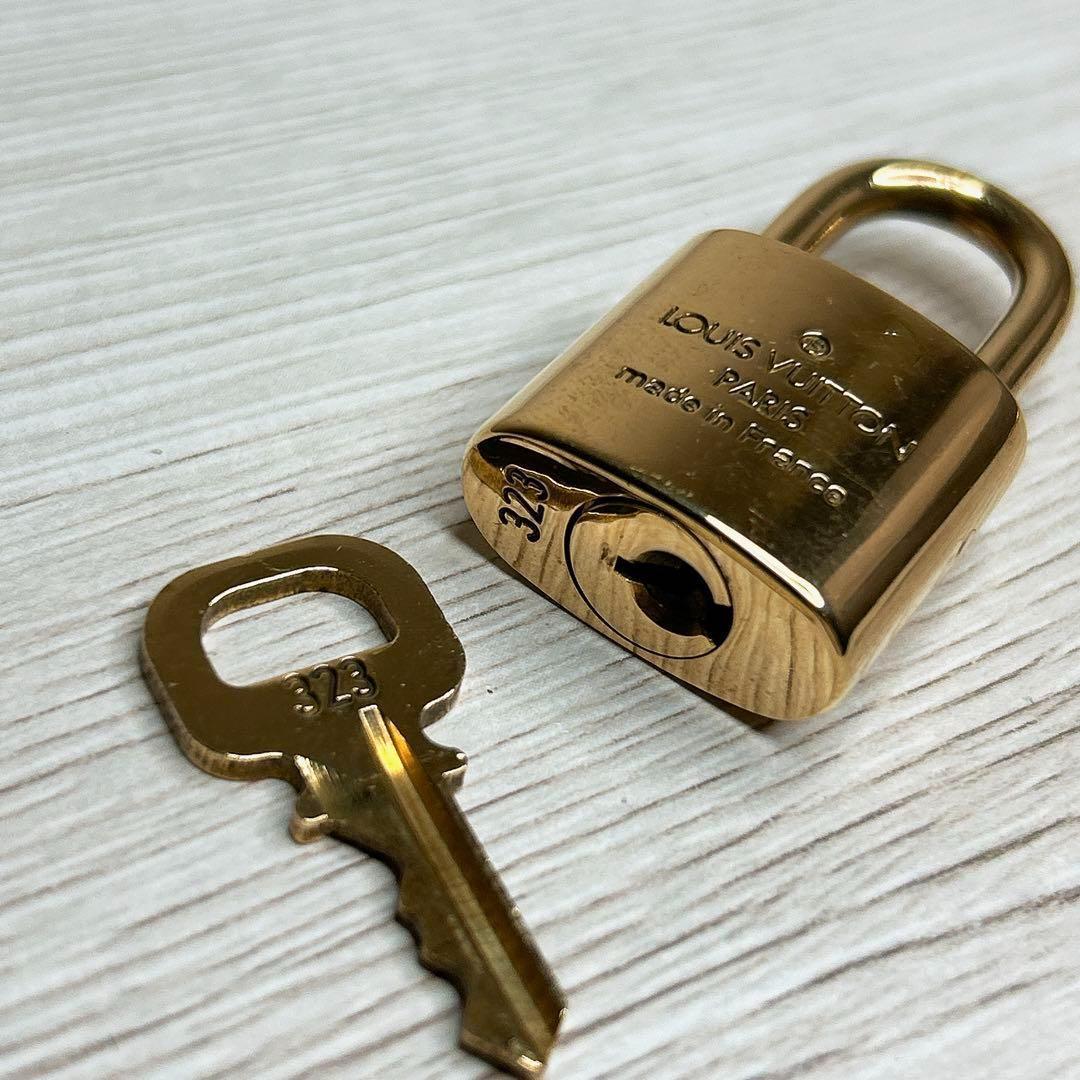LOUIS VUITTON ルイ ヴィトン 南京錠 パドロック カデナ - メルカリ