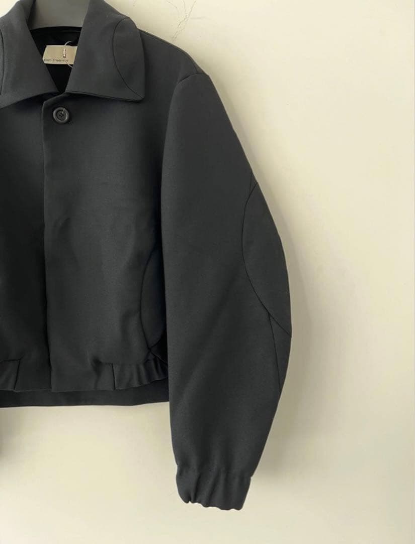 pet-tree-kor helicteres isora jacket 44