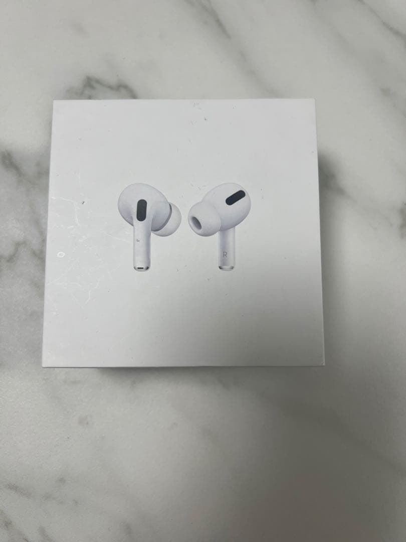 【美品】AirPods Pro ワイヤレスイヤホン 第一世代 AirPods Pro（第1世代） MLWK3J/A [ワイヤレス(左右分離) /カナル型