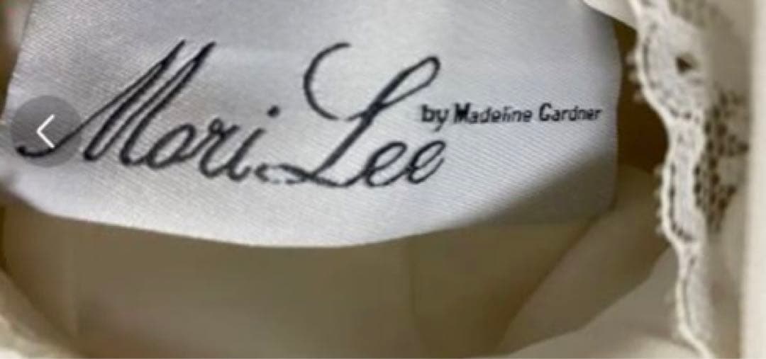 ウェディングドレス　前撮り衣装　袖あり　七分袖