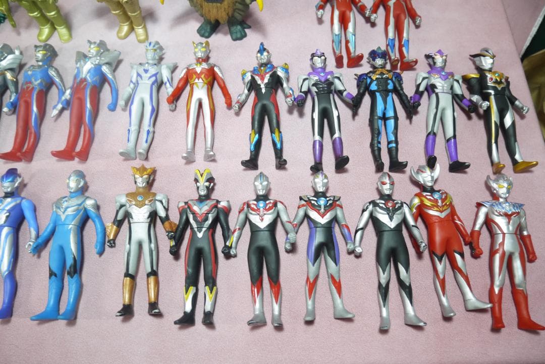 ウルトラヒーローシリーズ500　ウルトラ怪獣シリーズ500　ソフビ　68体