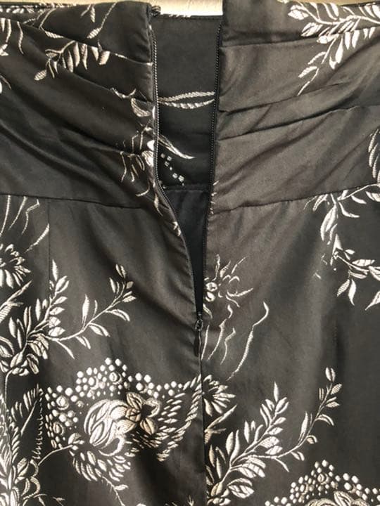 ドリスヴァンノッテンコットンプリントスカート