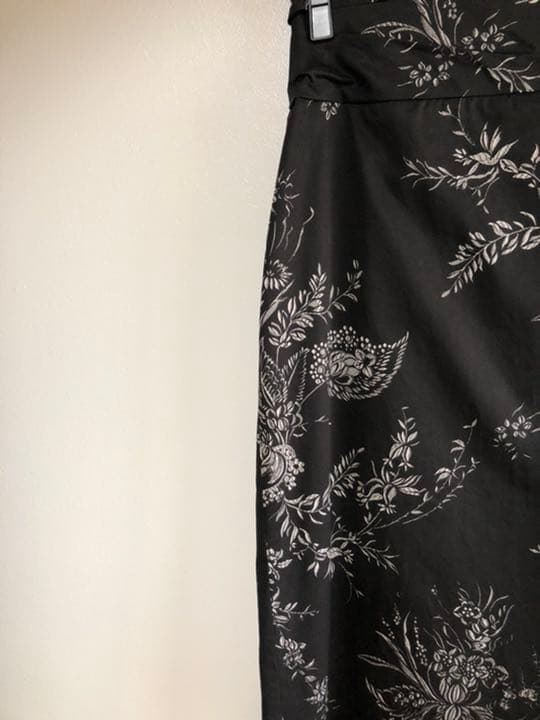 ドリスヴァンノッテンコットンプリントスカート