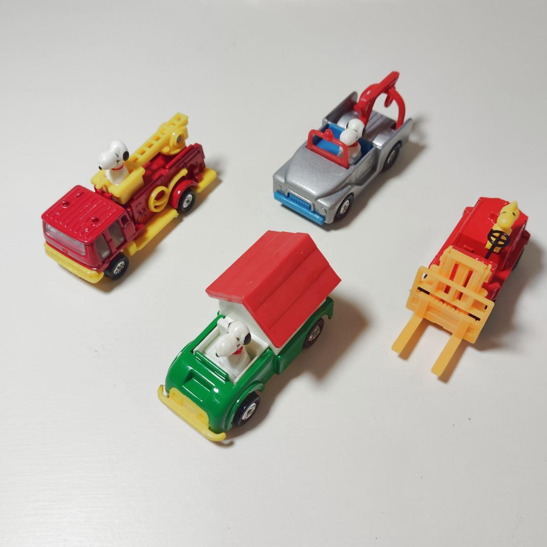 レア　Snoopy ミニダイキャストカー 4台セット　スヌーピー　アメトイ