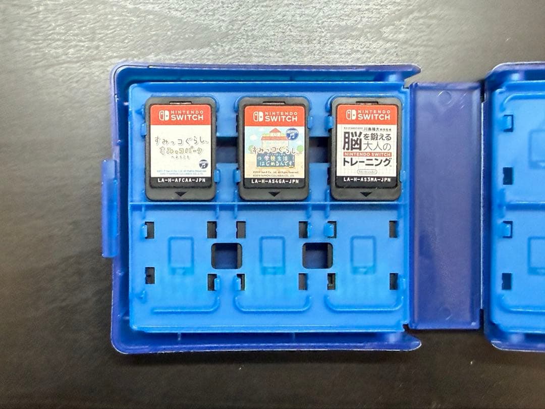 Nintendo Switch （初期）本体、ゲームカセット、付属品付き