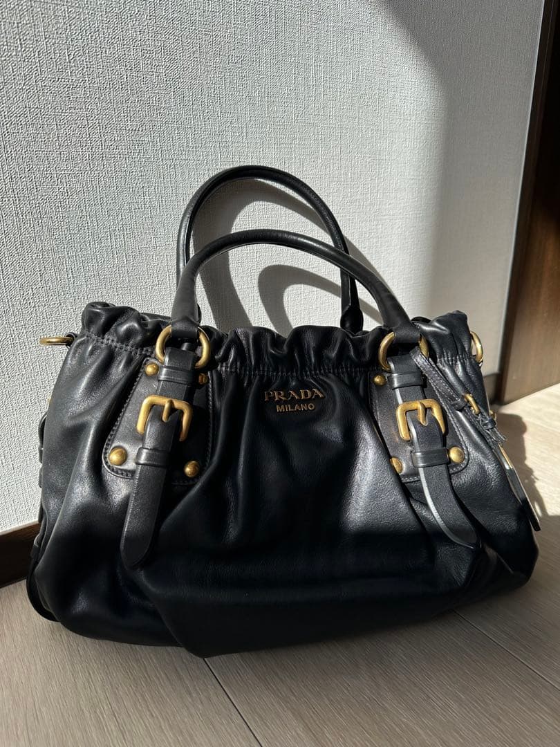 最終お値下げ！PRADA ショルダーバッグ