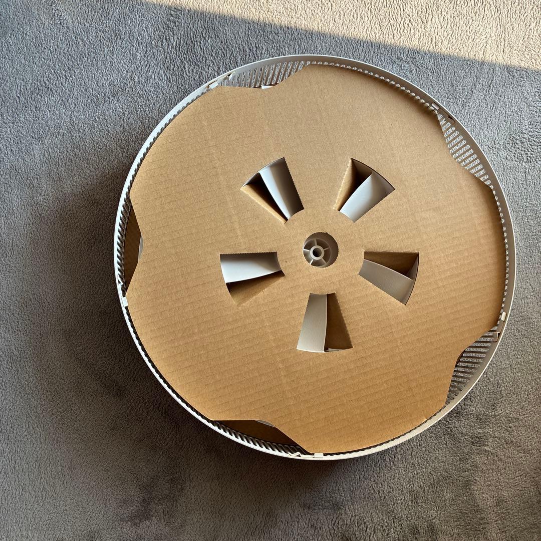 バルミューダ　EGF-1550-WG White/Gray