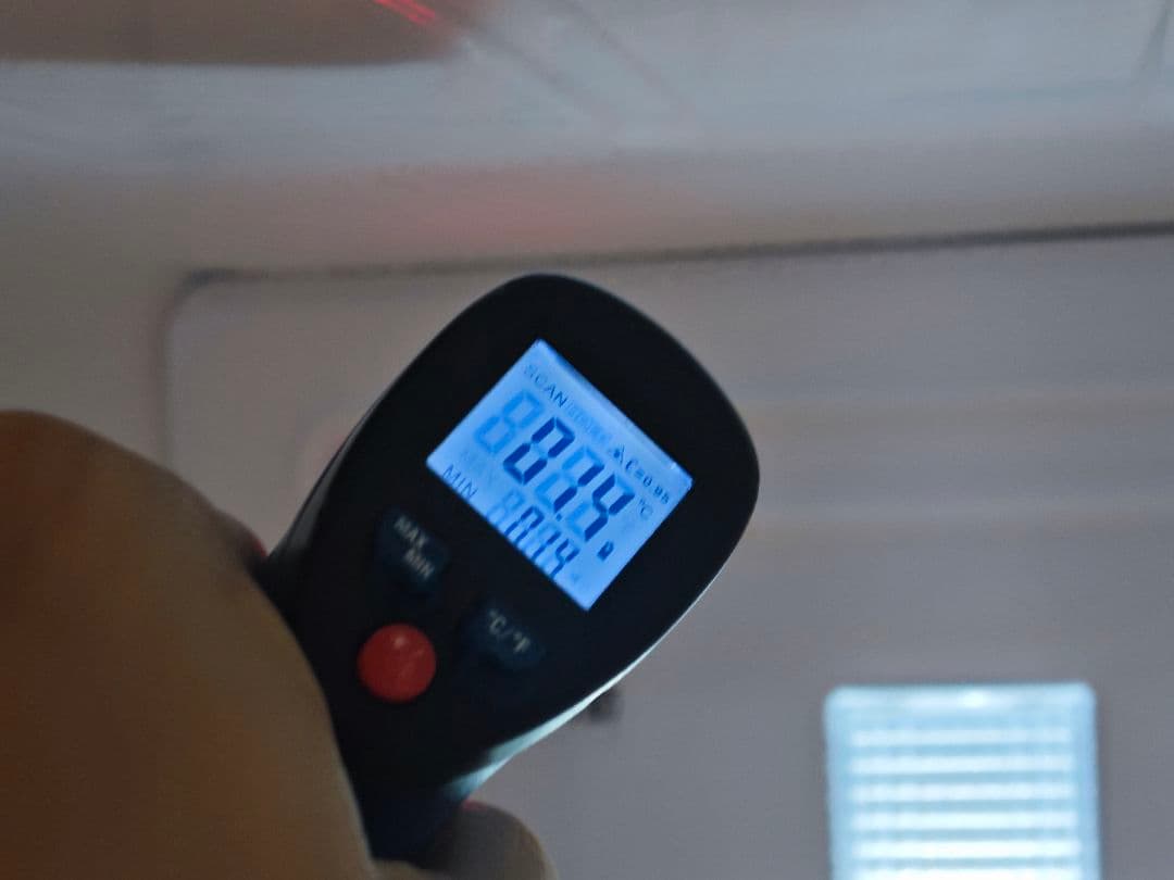 【送料込み】SHARP 冷蔵庫 137L SJ-DA14D-W 2018年製