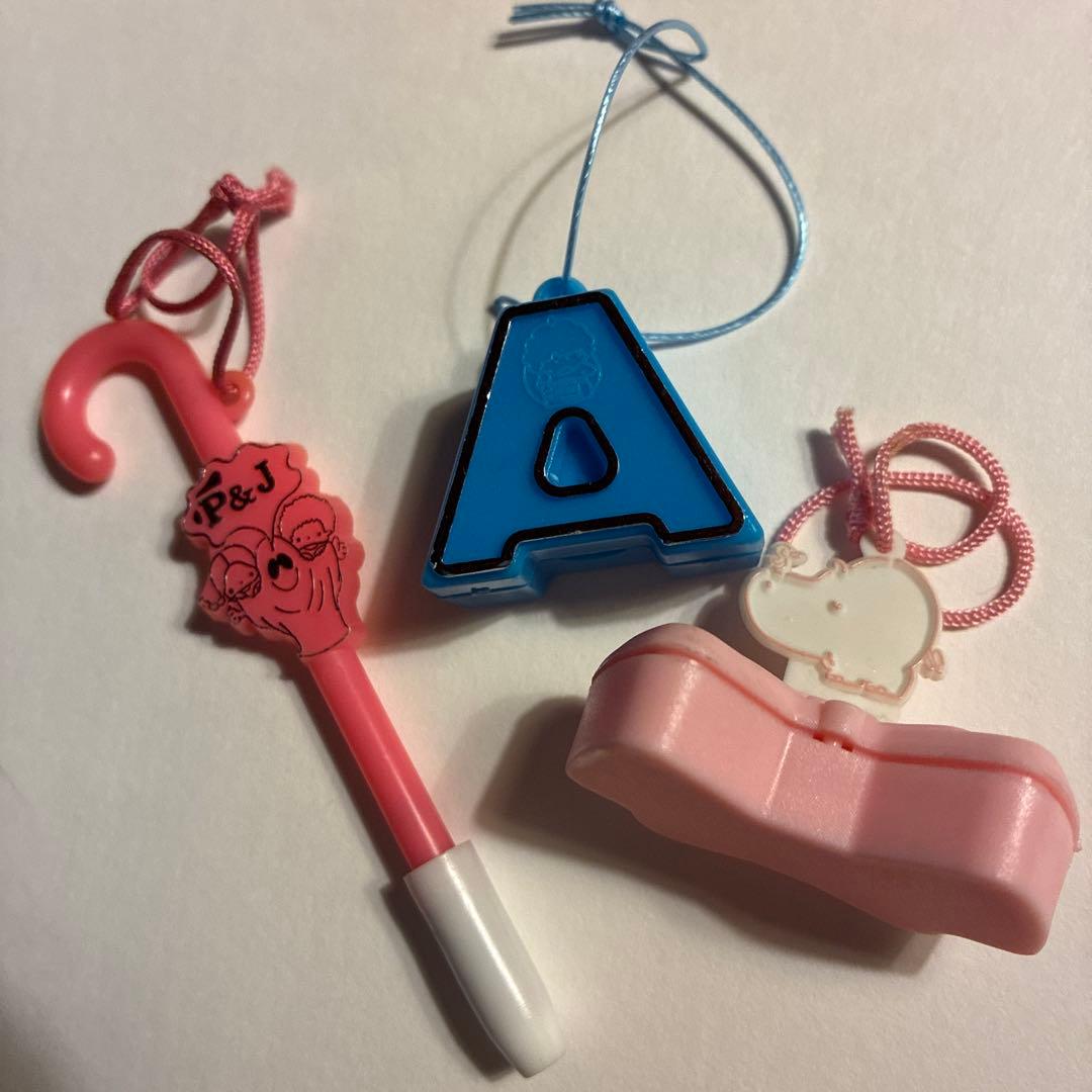 サンリオ プレミアム おまけ キティ 缶付き