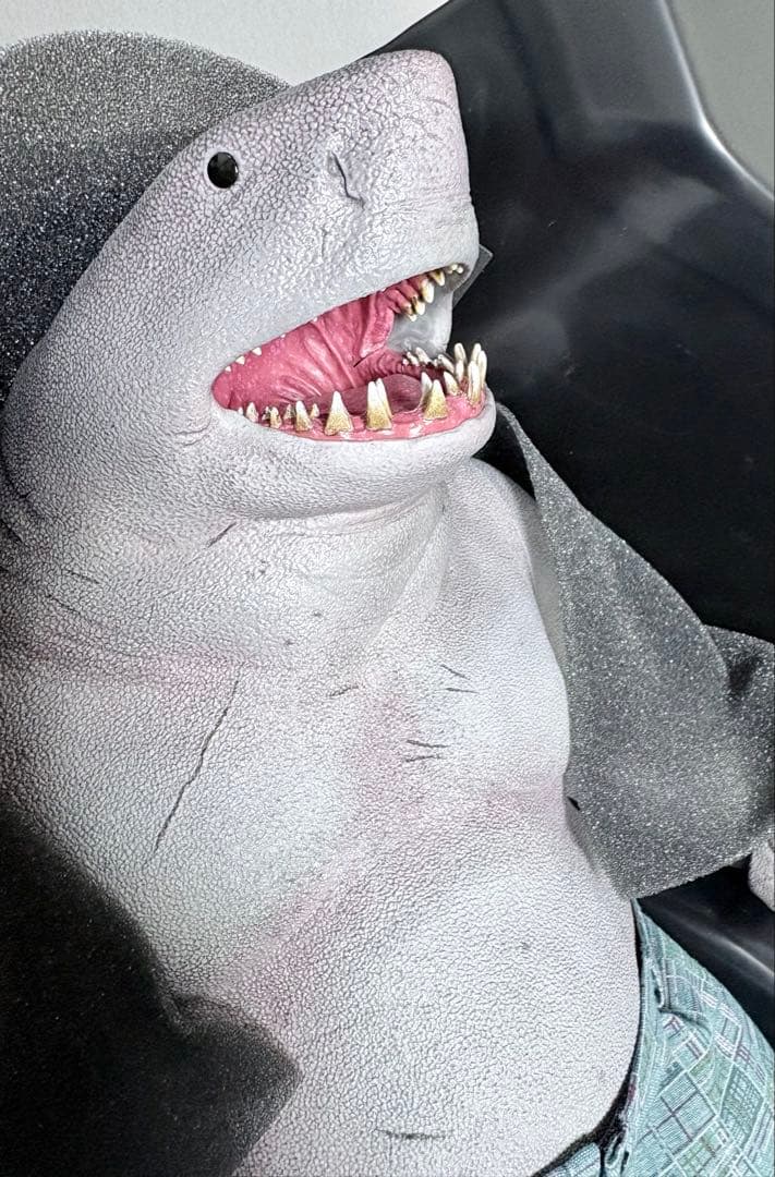 ホットトイズ キングシャーク スーサイドスクワッド