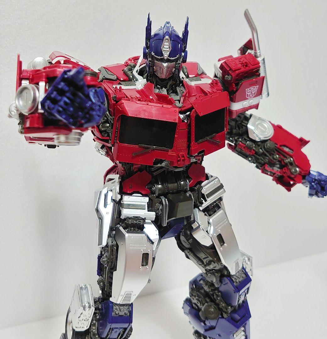 童友社 トランスフォーマー　オプティマスプライム　プラモデル　完成品