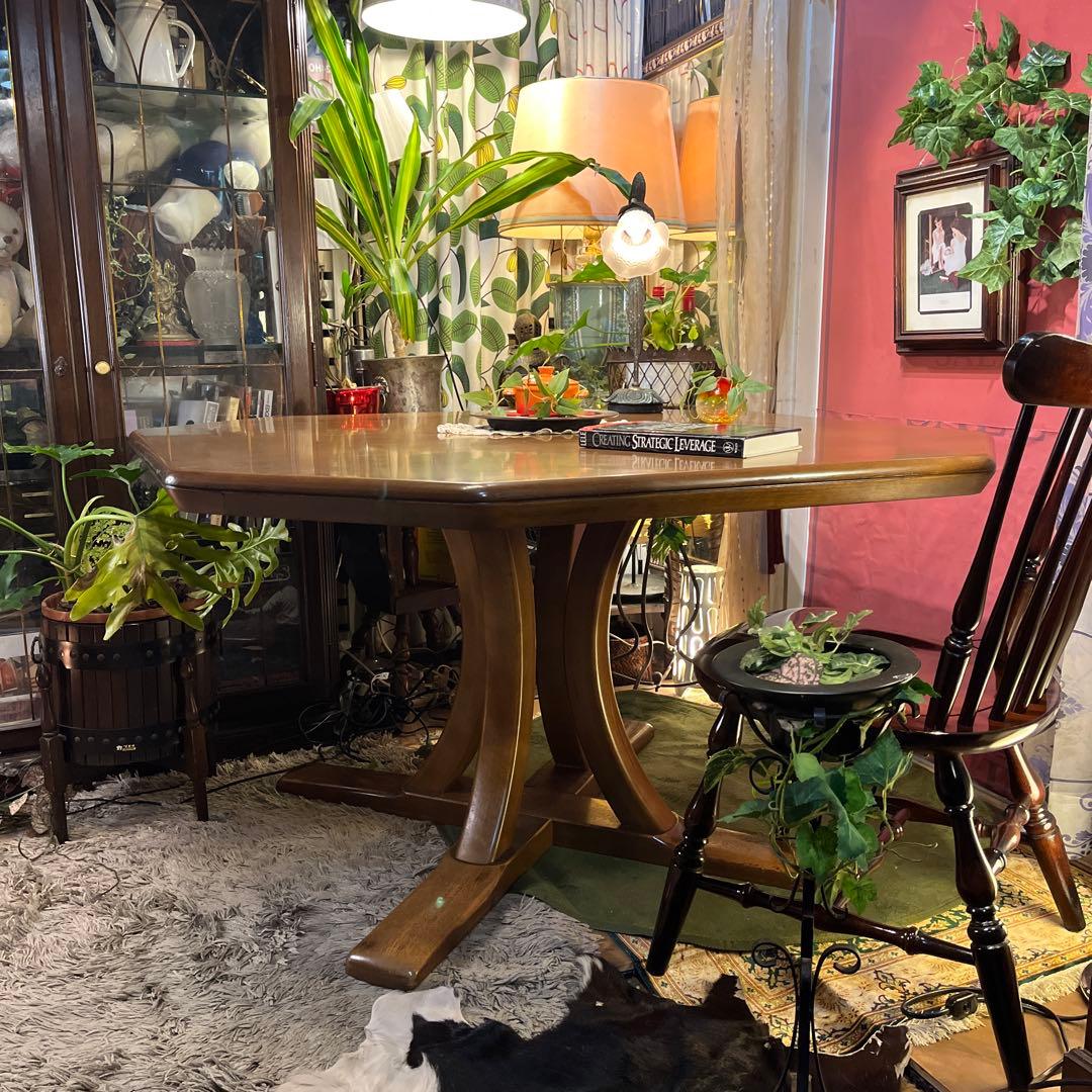 moi 　カリモク　ヴィンテージ オーク　８角　ダイニングテーブル