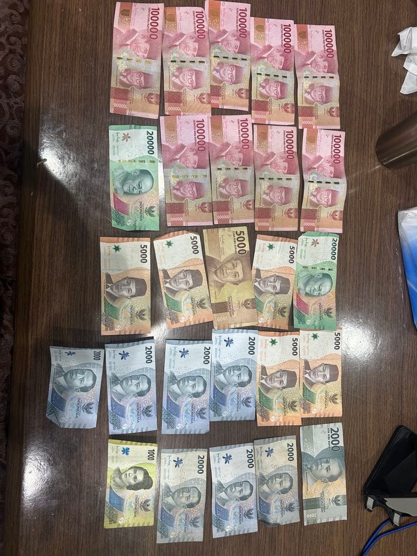 インドネシア ルピア　RUPIAH 楽天市場】【品質保証書付 未使用】 インドネシア 紙幣 ルピア 10万