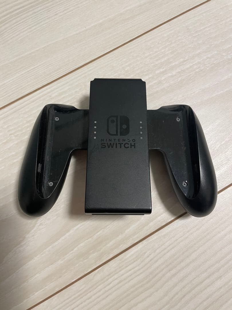 ニンテンドー　Switch本体　ジョイコン　ARMSセット　持ち運びバッグ付き
