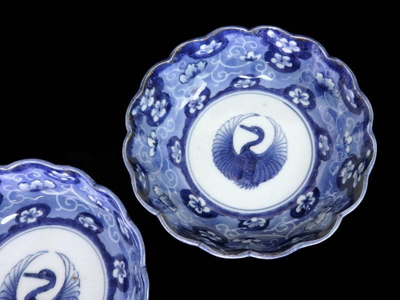 古伊万里　染付　墨弾き　梅花に舞鶴紋の図　膾皿　２客　E520AS-COd