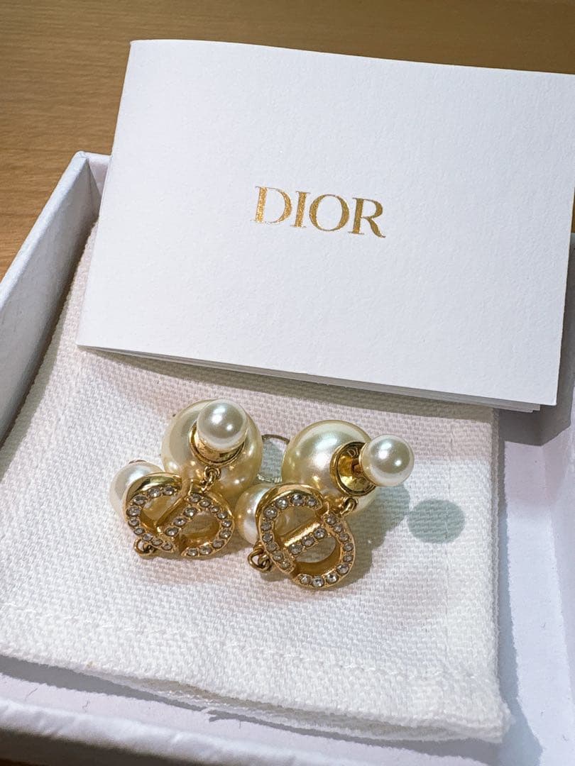 Dior Tribales ピアス Diorピアス 楽天市場】Dior ディオール Dior Tribales Earrings ピアス