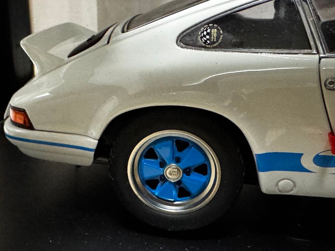 絶版 Porsche 911 Carrera RS 2.7 オートアート