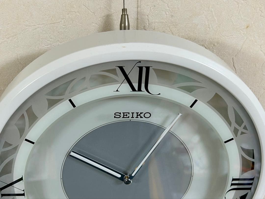 SEIKO 光るヒーリング時計　RE569W 癒される光とメロディ