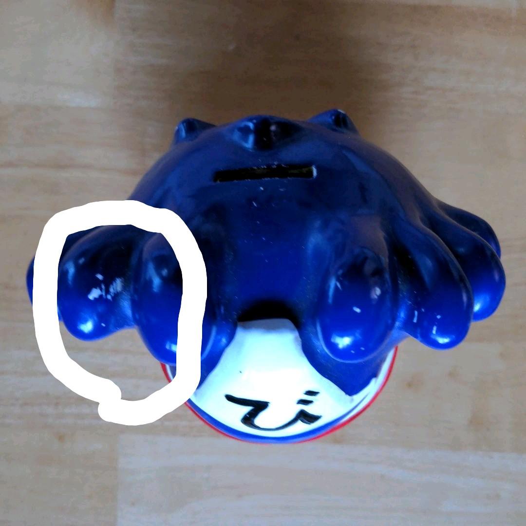 桃太郎電鉄の人気キャラクターキングボンビーの陶器製貯金箱｜