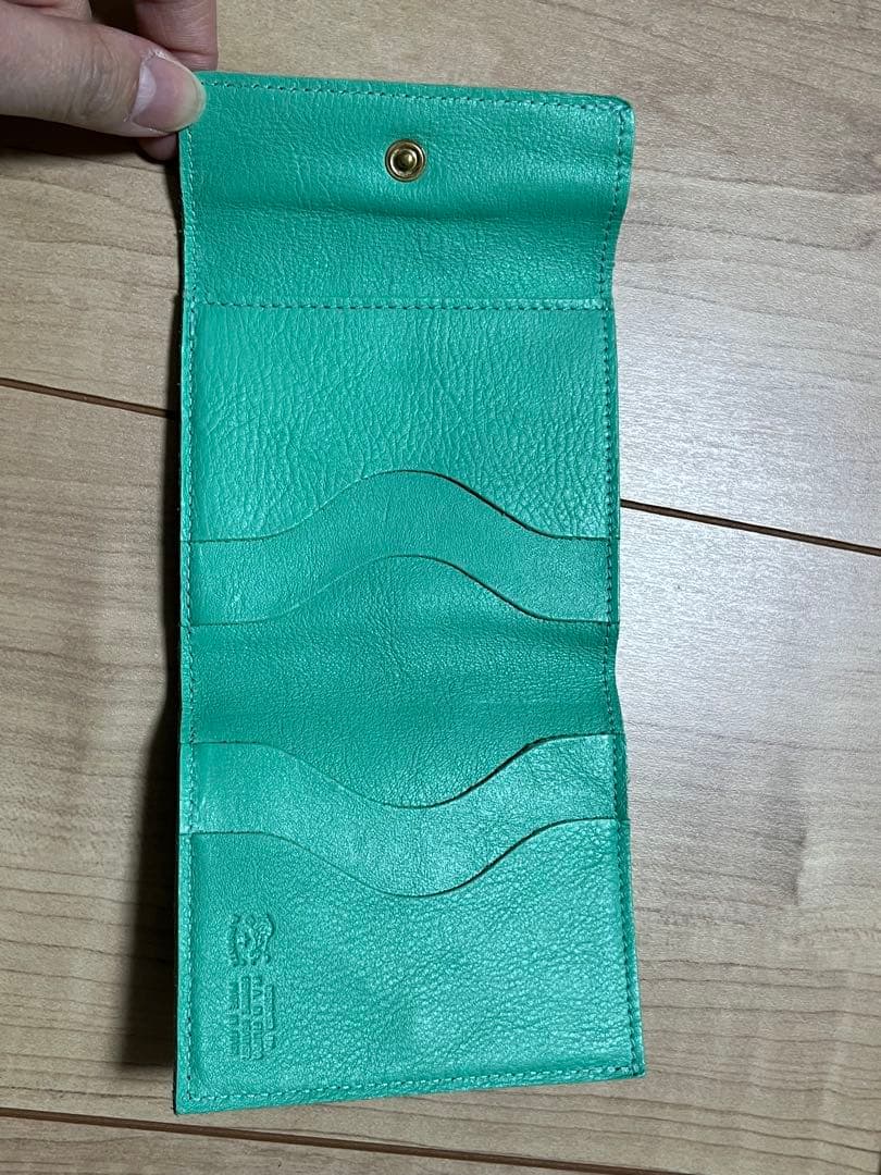 IL BISONTE ミントグリーン レザー 二つ折り財布
