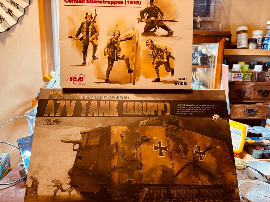 WWI ドイツ帝国陸軍戦車 A7V1/35スケールモデル