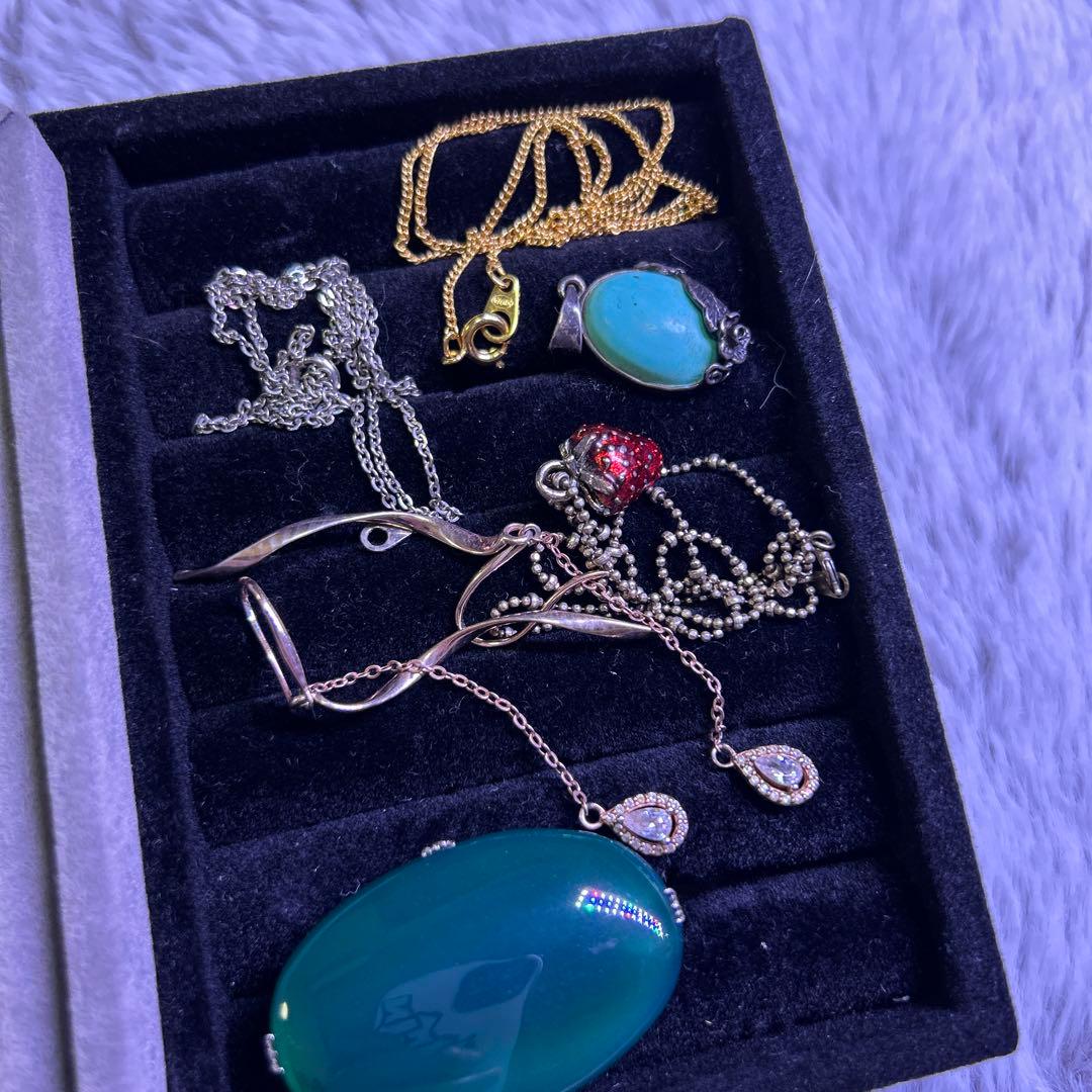 4*0様 遺品整理品　アクセサリー　まとめ売り