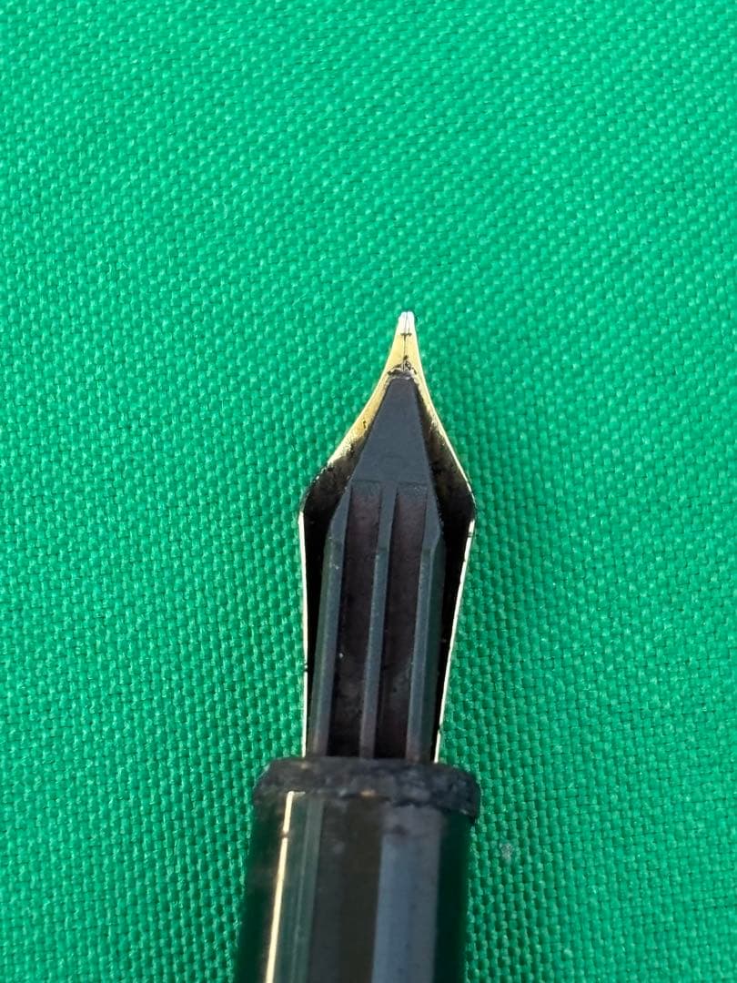 Montblanc Meisterstück ブラック万年筆