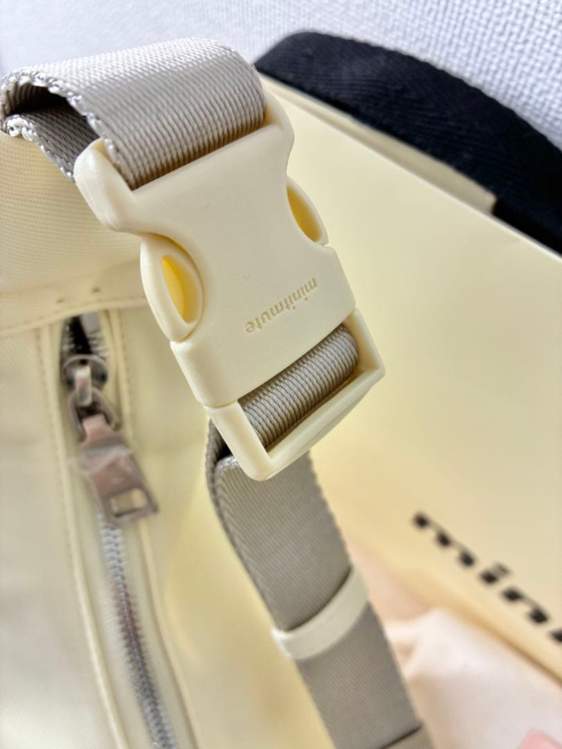 新品　minitmute ミニットミュートClowaistバッグ　butter