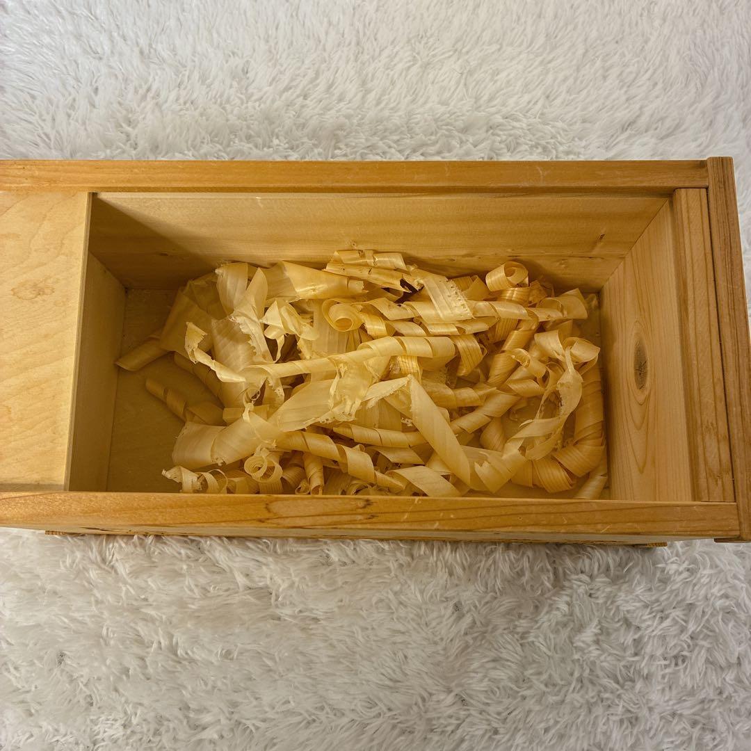 超希少】城とドラゴン 非売品 木製ボックス ステッカー付き アプリ