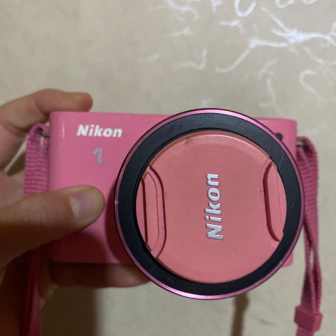 Nikon 1 J1 ピンク標準ズームレンズキット