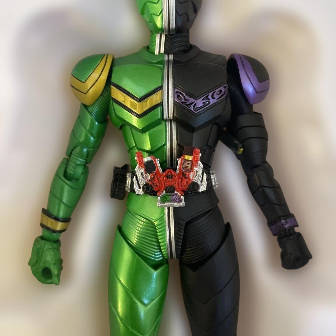 【注意有】SH Figuarts 真骨頂 仮面ライダーW サイクロンジョーカー