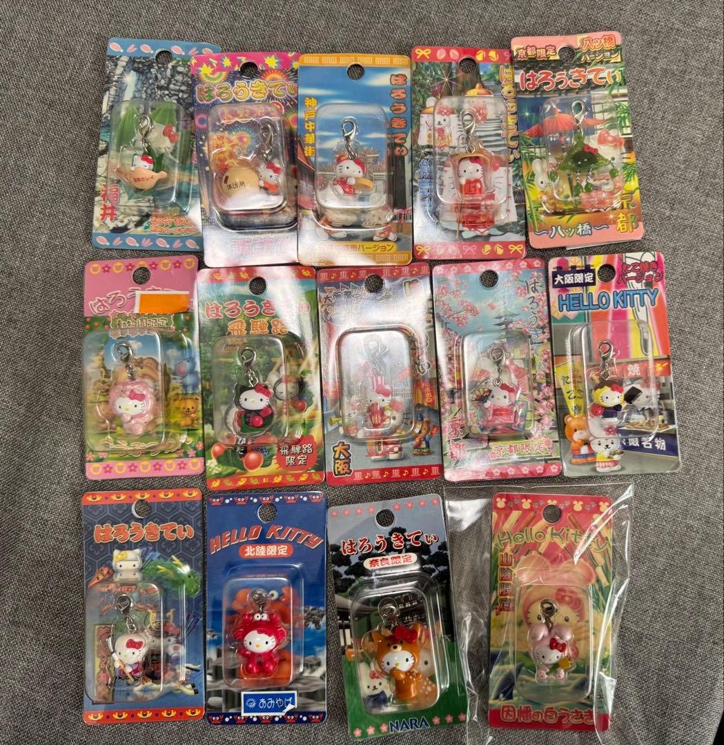ご当地キティちゃん　シャーペン、キーホルダー等81点セット　おまけ付き