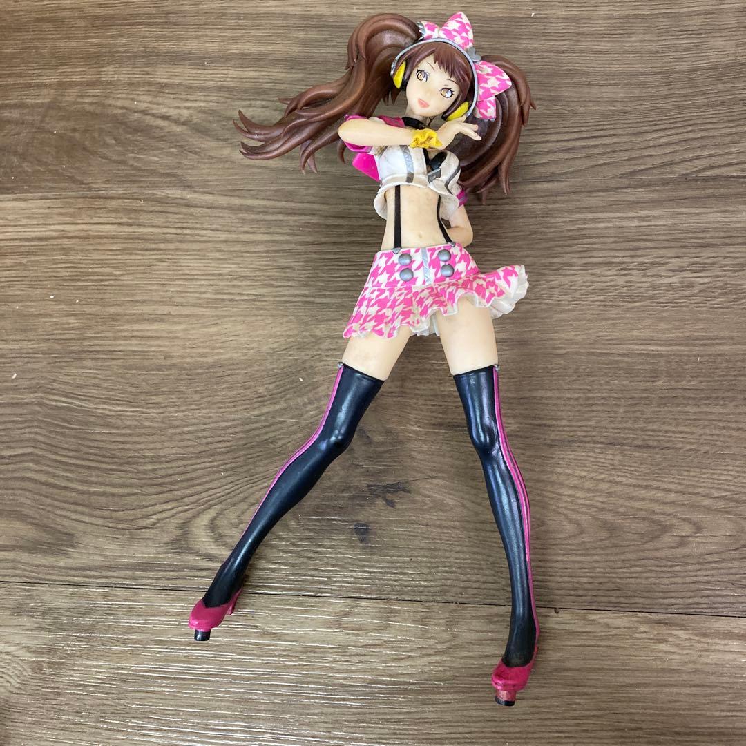 E-壁 ペルソナ4 ダンシング・オールナイト 久慈川りせ 1/8スケールフィギ