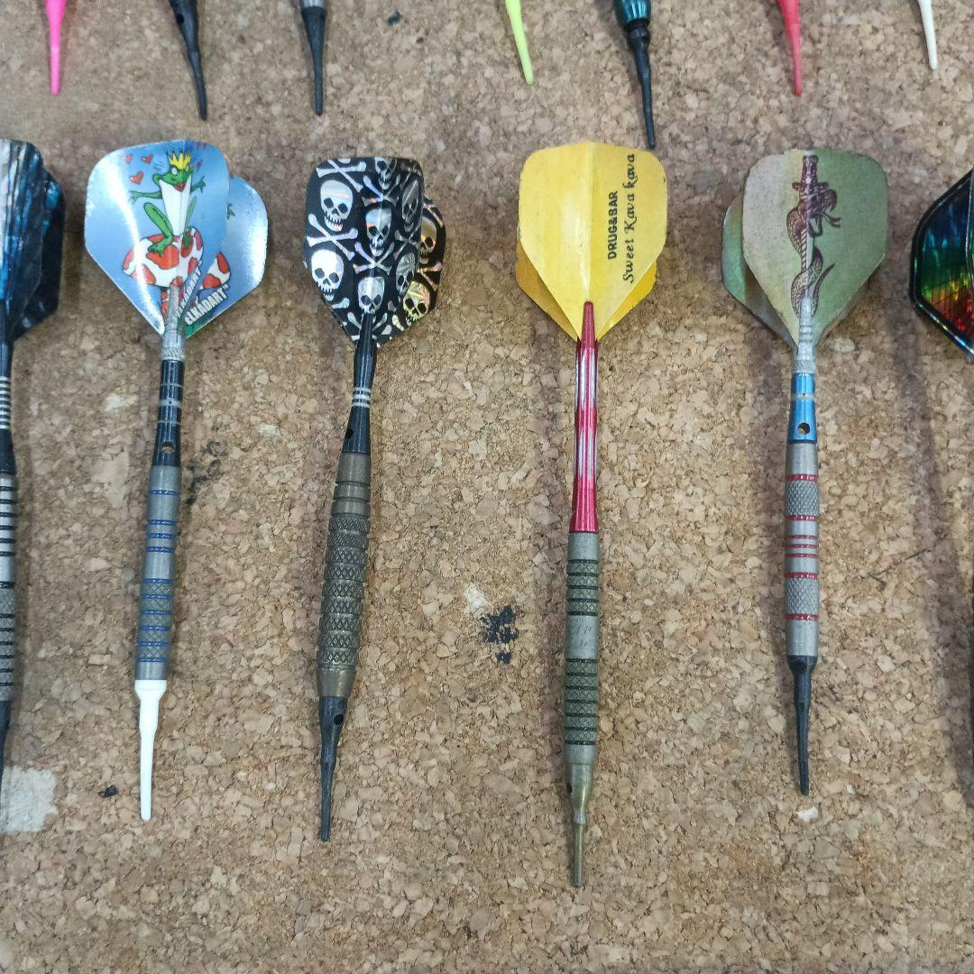 黄*読様 ３５９６）ダーツの矢 約８０本　大量まとめ／フライト シャフト バレル