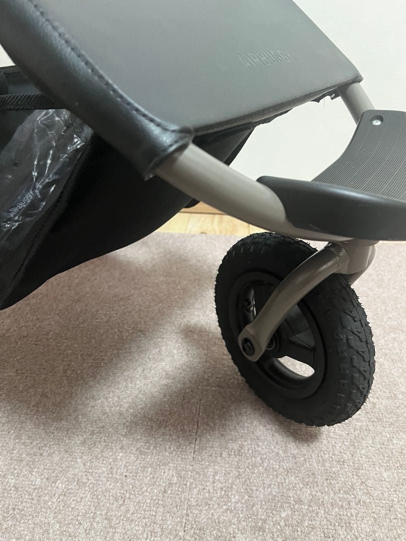 AIRBUGGY プレミア ウォームグレイ色フレーム プラス付属品