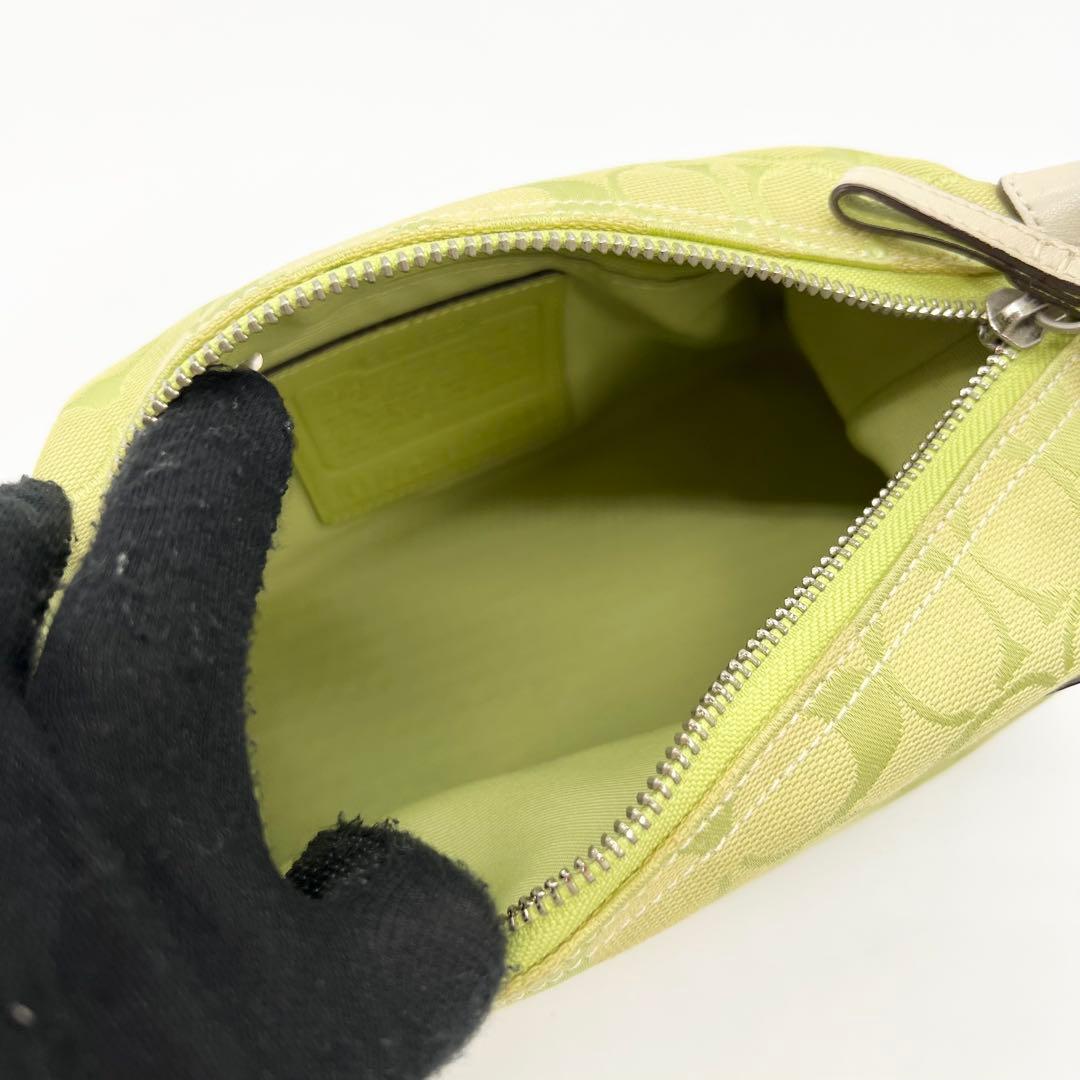 バッグ Coach Signature Shoulder bag Light Green