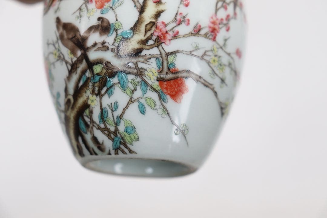 中国 玩玉 粉彩 花鳥紋小壺① 送料込み250525 - メルカリ