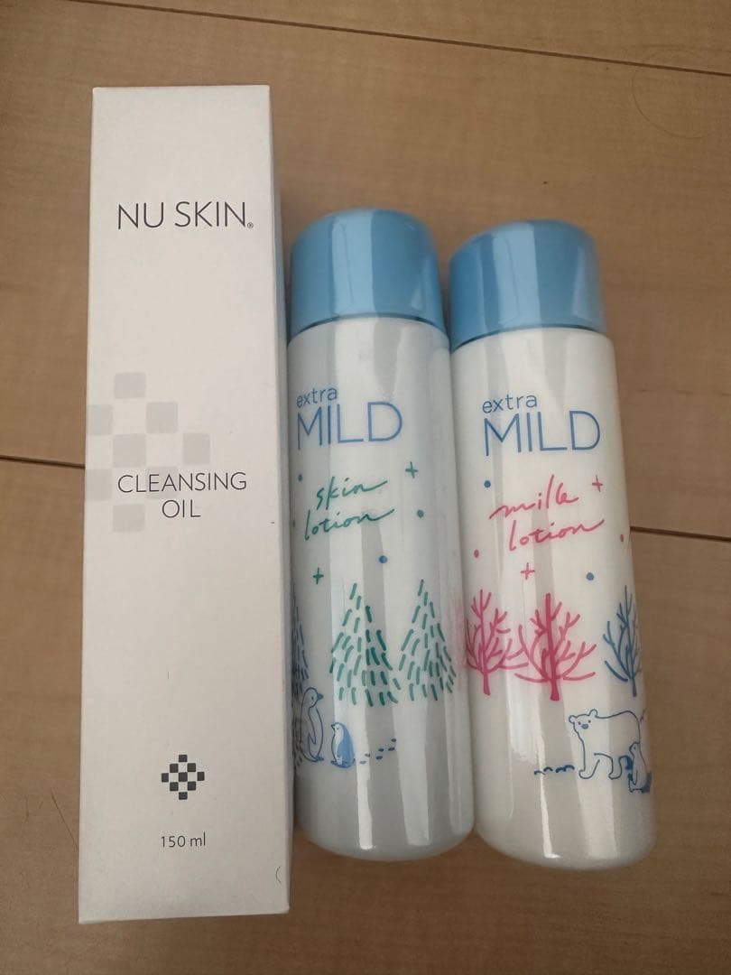 ニュースキン　クレンジングオイル、化粧水、乳液 ニュースキン クレンジングオイル、化粧水、乳液 240311-019.jpg