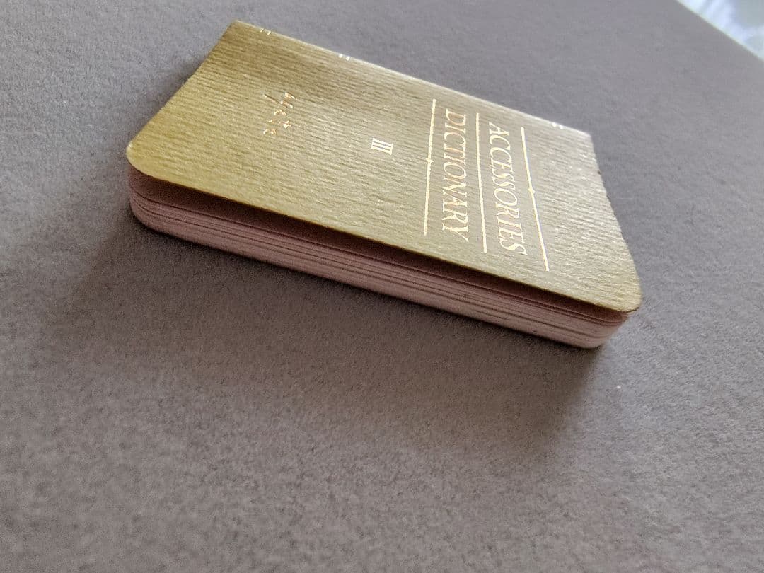 【100】agete シルバー ピルケース 非売品 ミニブック付